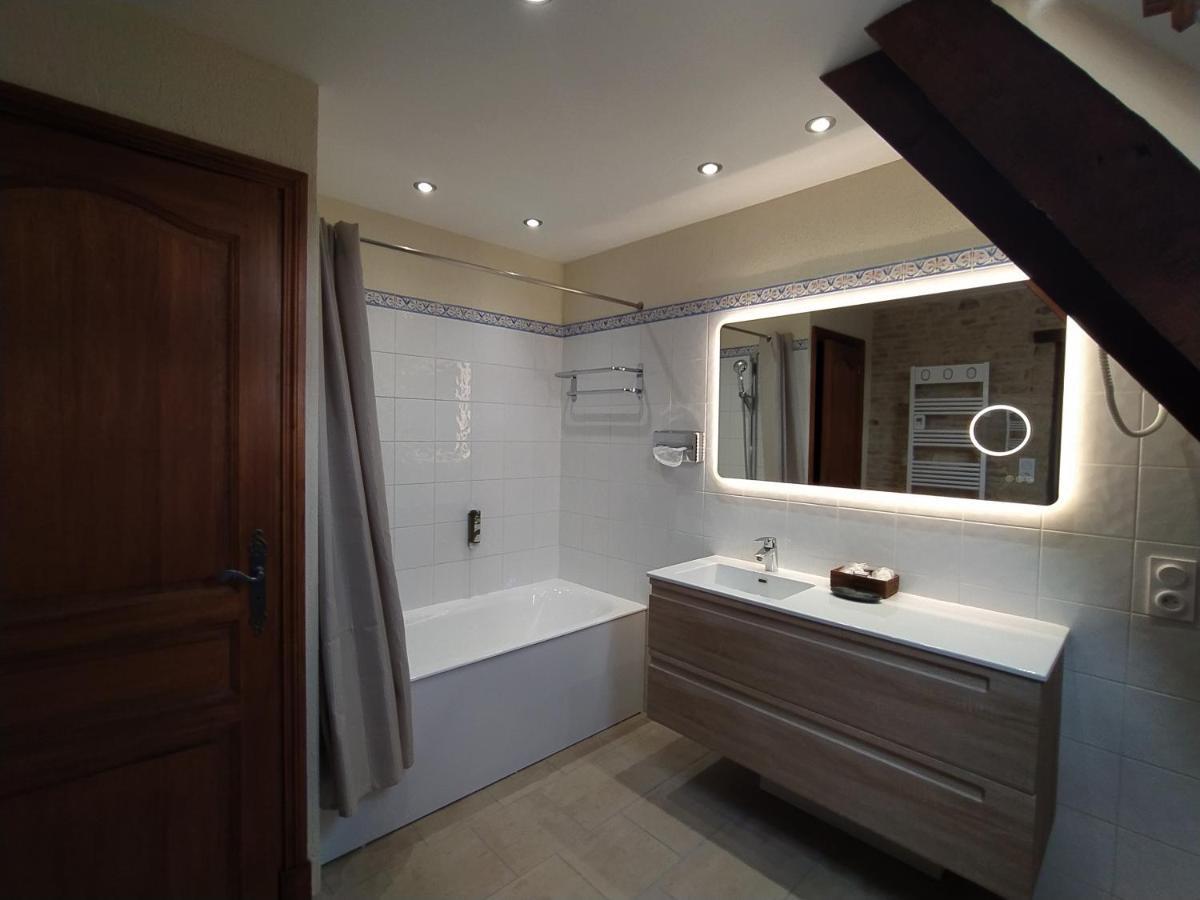 Hotel Le Manoir De Mathan Crepon A La Campagne 5 Mn D'Arromanches Et 10 Mn De Bayeux Zewnętrze zdjęcie