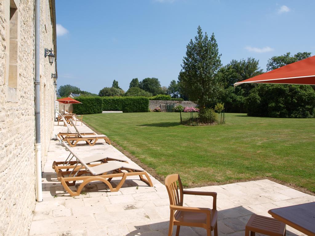 Hotel Le Manoir De Mathan Crepon A La Campagne 5 Mn D'Arromanches Et 10 Mn De Bayeux Zewnętrze zdjęcie