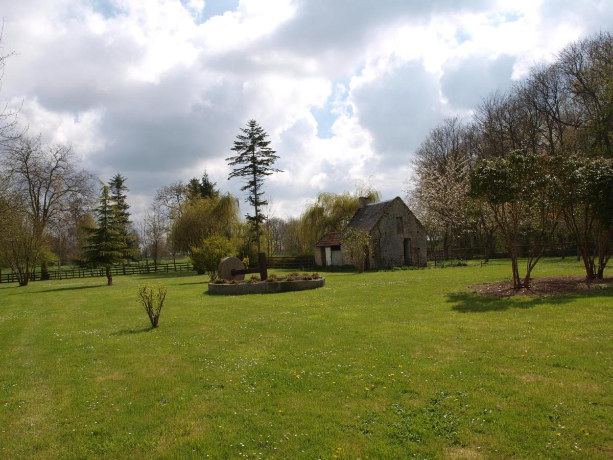 Hotel Le Manoir De Mathan Crepon A La Campagne 5 Mn D'Arromanches Et 10 Mn De Bayeux Zewnętrze zdjęcie