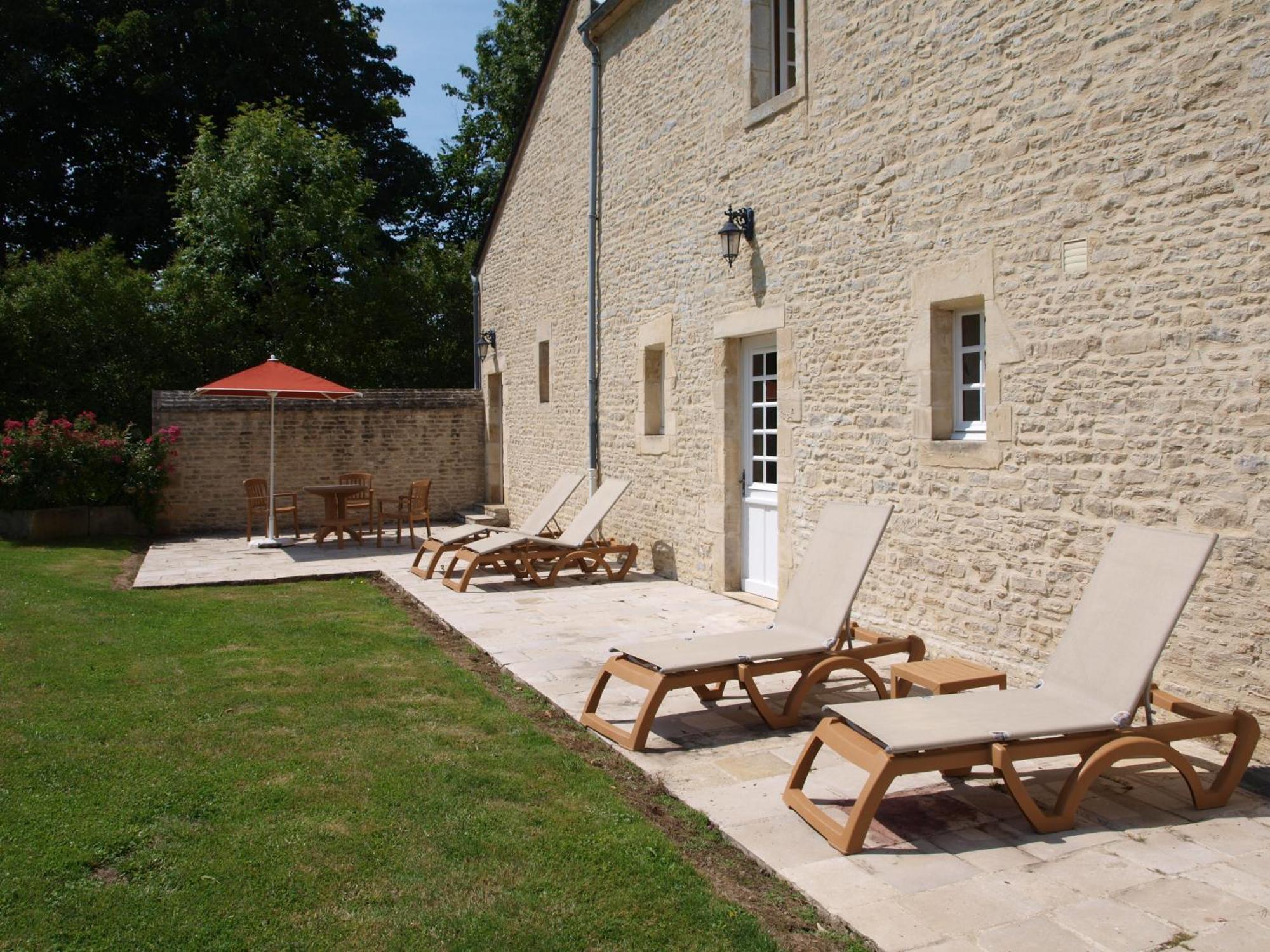 Hotel Le Manoir De Mathan Crepon A La Campagne 5 Mn D'Arromanches Et 10 Mn De Bayeux Zewnętrze zdjęcie