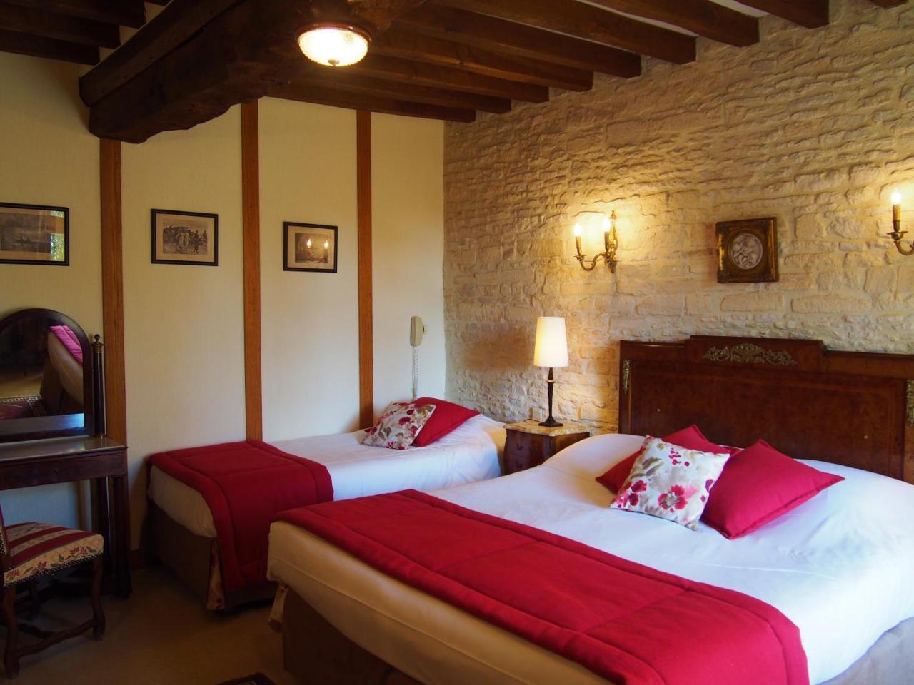 Hotel Le Manoir De Mathan Crepon A La Campagne 5 Mn D'Arromanches Et 10 Mn De Bayeux Zewnętrze zdjęcie